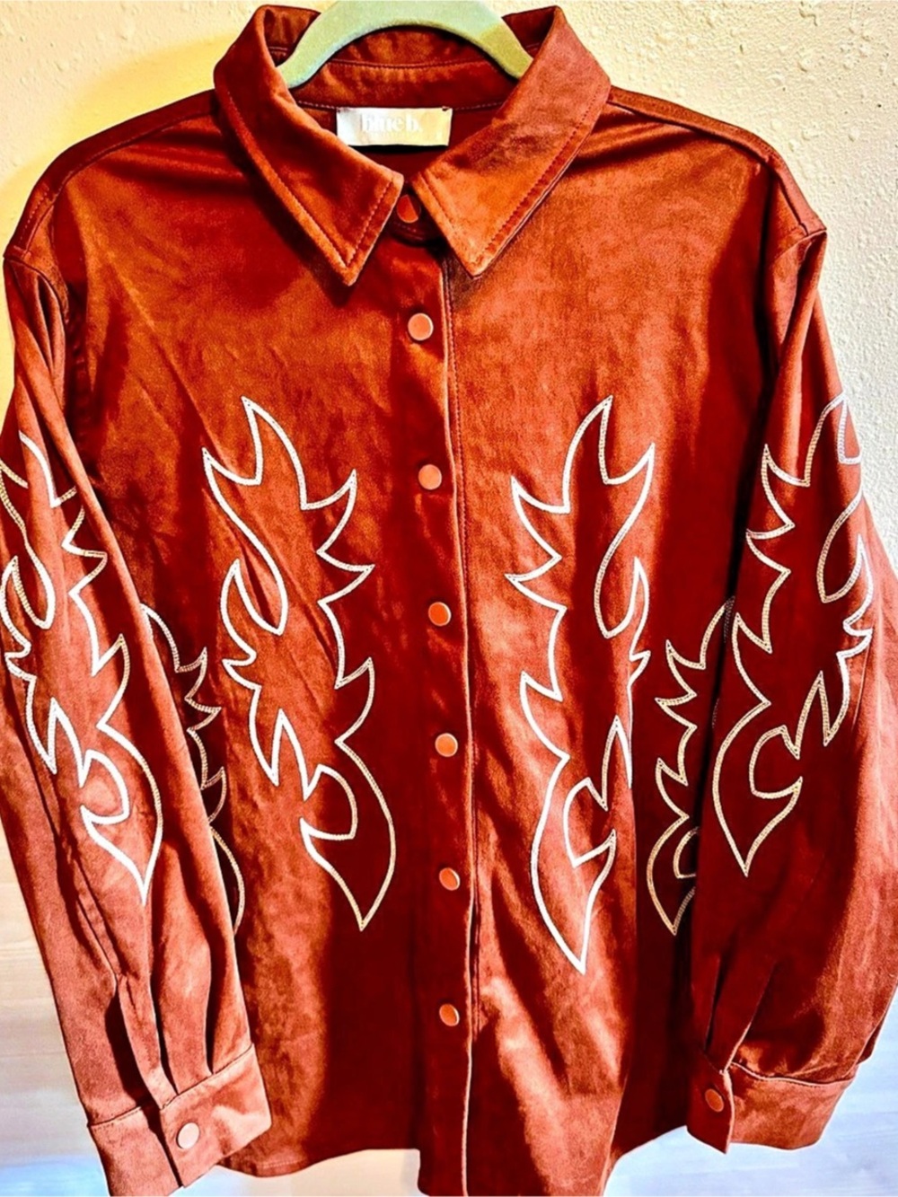 blch. Button Down Western Shirt in Brown Size Medium Like New